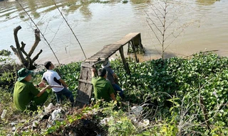 Thưởng nóng lực lượng phá nhanh vụ người giao thịt heo bị hàng xóm sát hại