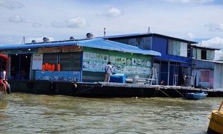 Khách rơi sông ở chợ nổi Cái Răng: Giám sát việc đình chỉ điểm dừng chân Khởi My