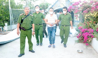 Hai băng nhóm dàn quân hỗn chiến bằng súng và dao kiếm 