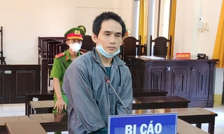 Thiếu tiền tiêu xài, trộm cano du lịch đem bán