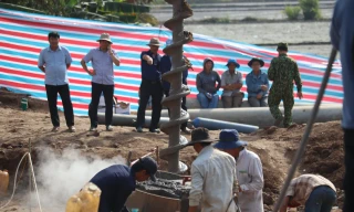 Vụ bé trai rơi xuống hố bê tông: Đồng Tháp ra công văn khẩn về an toàn lao động 