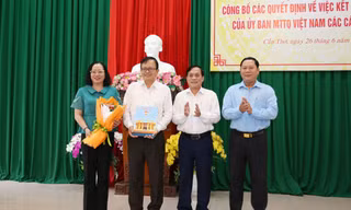Cần Thơ: Công bố kết thúc hoạt động Ủy ban Mặt trận Tổ quốc các cấp thành phố