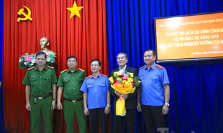 Viện Kiểm sát An Giang, Long An xin lỗi cựu giám đốc 2 lần bị bắt oan