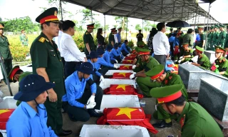 Kiên Giang tổ chức Lễ truy điệu, an táng 28 hài cốt liệt sĩ