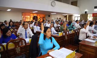 Cần Thơ chỉ định 12 Ủy viên UBND thành phố