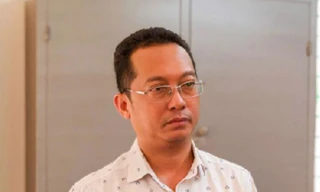 Bắt giám đốc nhắn tin đến lãnh đạo Cần Thơ để vu khống cán bộ