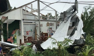 Bão số 1 gây mưa dông lớn, sập nhiều căn nhà ở Kiên Giang