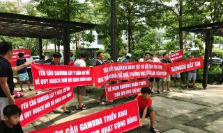 Cư dân tập trung phản đối chủ đầu tư thay đổi quy hoạch