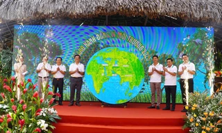 Hối hả bảo vệ 'ngôi nhà thiên nhiên' Vườn quốc gia Tràm Chim