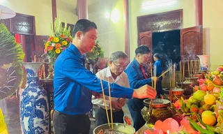 Tuổi trẻ Bến Tre tri ân anh hùng liệt sĩ