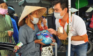 'Chợ 0 đồng' lan tỏa nghĩa tình trong mùa dịch COVID-19 