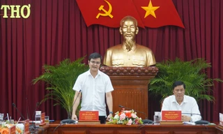 Anh Bùi Quang Huy phát biểu