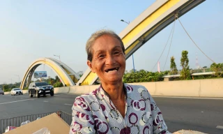 Đường phố Cần Thơ vắng vẻ ngày đầu năm mới