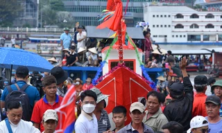 Lễ hội cầu an của người dân xóm chài miền Tây sông nước