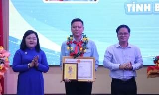 Bến Tre tuyên dương nhà giáo trẻ tiêu biểu