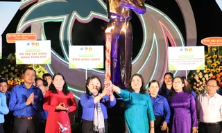 Bến Tre kỷ niệm 74 năm Ngày truyền thống Học sinh - Sinh viên