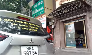 Lộn xộn xe khách trá hình: Một hãng xe bóc gỡ thương hiệu để tiếp tục hoạt động chui