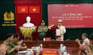Công bố quyết định của Bộ trưởng Công an về công tác cán bộ