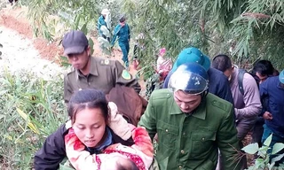 100 người xuyên đêm tìm cháu bé 2 tuổi lạc trong rừng dưới trời lạnh 6 độ ở Lai Châu