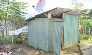 Trẻ có thể bị tiêu chảy, kiết lỵ, nhiễm khuẩn đường ruột, thương hàn… vì nhà vệ sinh bẩn ở trường học