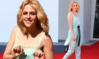 Kristen Stewart diện mốt đồ ngủ ‘quên’ nội y, rạng rỡ hết nấc trên thảm đỏ LHP Venice