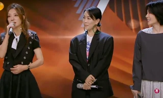 Khi cả showbiz quay lưng, xuất hiện người được cho là niềm hy vọng của Triệu Vy