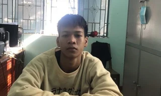 Đối tượng Thành tại cơ quan công an. (Ảnh: TTXVN phát)