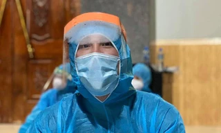 Nghệ sĩ thâu đêm hỗ trợ ở cụm dịch