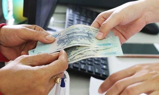 Bản tin 8H: Trưởng khu phố ở Đồng Nai xét duyệt hỗ trợ tùy hứng gây bức xúc