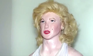 Hết hồn triển lãm tượng sáp 'phiên bản kinh dị' về những người nổi tiếng thế giới