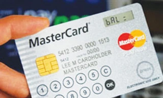 Thẻ tín dụng có thể 'trò chuyện' với chủ