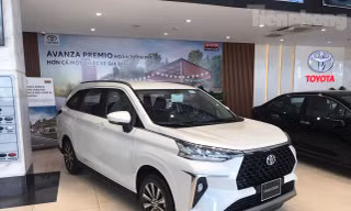 Giá xe ô tô bình ổn sau tháng Ngâu