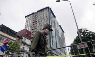 Hà Nội nói về loạt kiến nghị của chủ cao ốc sai phép 8B Lê Trực trước ngày 'cắt ngọn'