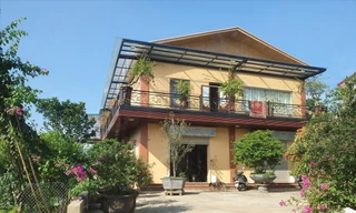 Ngôi nhà của vợ con ông Phạm Viết Hoàng, Phó Chánh án Tòa án nhân dân TP Ninh Bình đứng tên được xác định xây dựng trên đất nông nghiệp.