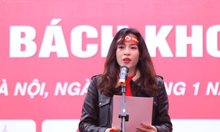 Bà Trần Thị Như Trang phát biểu tại buổi lễ. Ảnh: Hoàng Mạnh Thắng