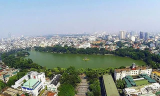 Đề xuất chỉ bán, cho thuê nhà cao tầng nội đô cho người có hộ khẩu thường trú tại phường, quận có dự án. Ảnh: Hoàng Mạnh Thắng.