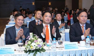 Hội thảo là dịp để doanh nghiệp và lãnh đạo ban ngành trao đổi tháo gỡ những vướng mắt vì mục tiêu phát triển du lịch