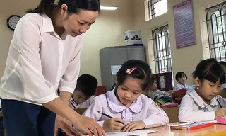 Cần tạo lập cho trẻ kỷ luật, học hành xong thì được chơi. Ảnh mang tính minh họa