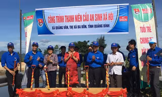 Khởi công xây dựng cầu an sinh xã hội trị giá 2 tỉ đồng
