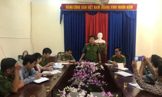 Công an Cà Mau lên tiếng về việc bắt giam 2 cán bộ y tế