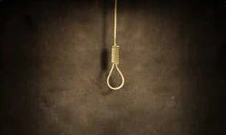 Hiệu trưởng trường tiểu học treo cổ tại nhà riêng