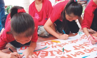 Sự kỳ thị nguy hiểm hơn căn bệnh