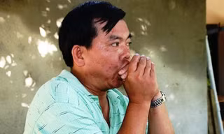 Gặp 'lâm tặc' có biệt tài nói chuyện với chim trời