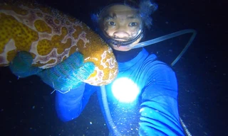 Thợ lặn lương tháng gần 40 triệu đồng: Suýt mất mạng năm 16 tuổi!