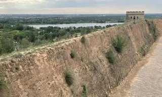 Sốc: Vạn Lý Trường Thành đứng vững nhờ xây bằng 'vữa sống'