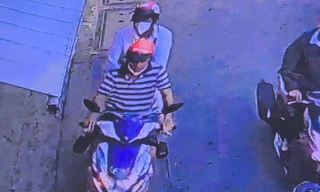 Clip người đàn ông đi xe ôm tới nhiều chung cư ở Thủ Đức để trộm xe máy