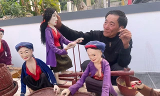 Lão nông xứ Nghệ hô biến phế liệu thành rối điện