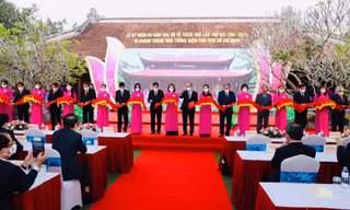 Khánh thành Nhà tưởng niệm Chủ tịch Hồ Chí Minh