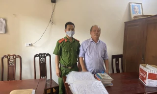 Bắt đối tượng cho vay lãi 'cắt cổ' dân nghèo