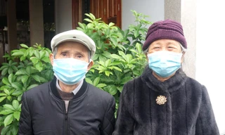 Cụ ông 90 tuổi dành 100 triệu lương hưu ủng hộ phòng chống dịch COVID-19